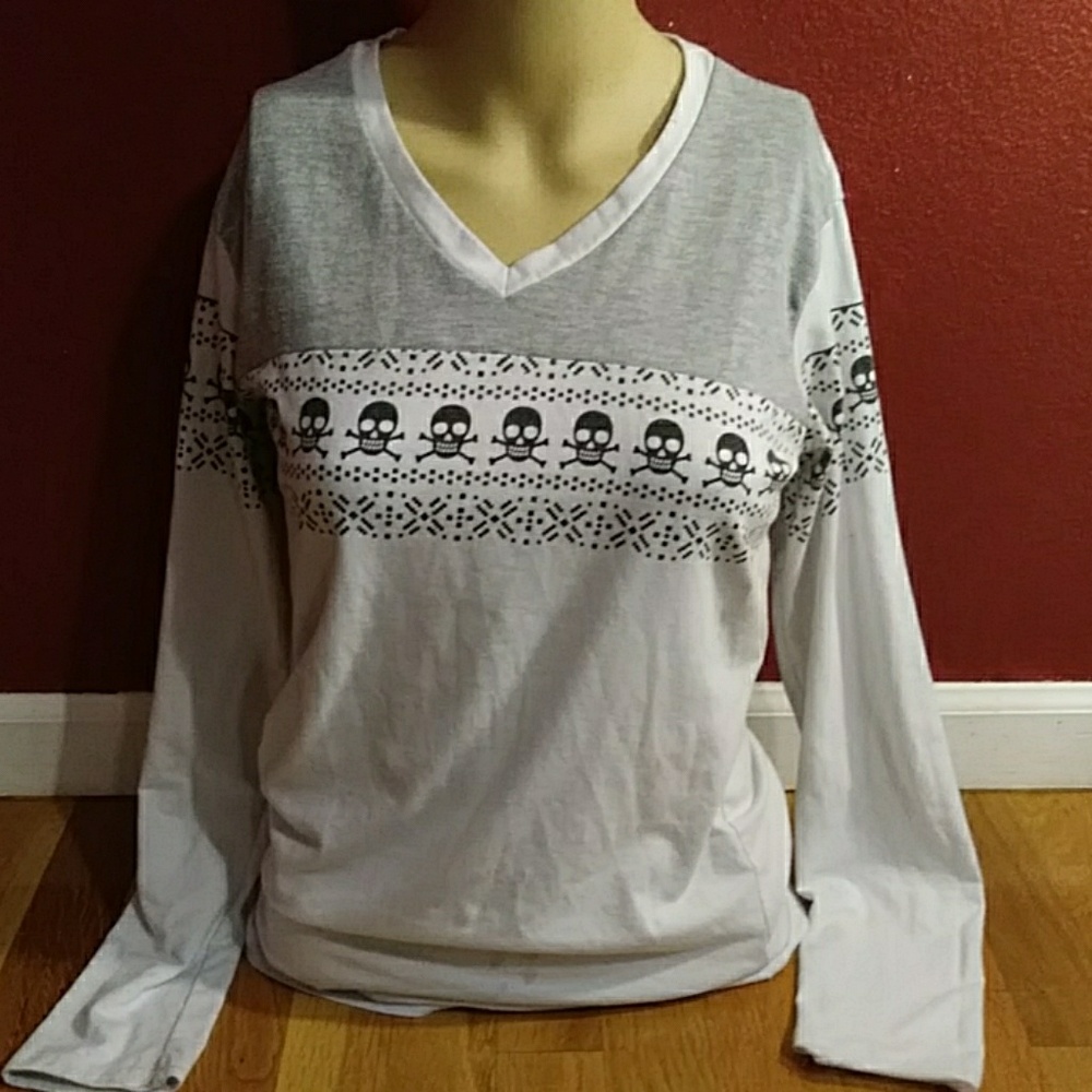 Long sleeve shirt